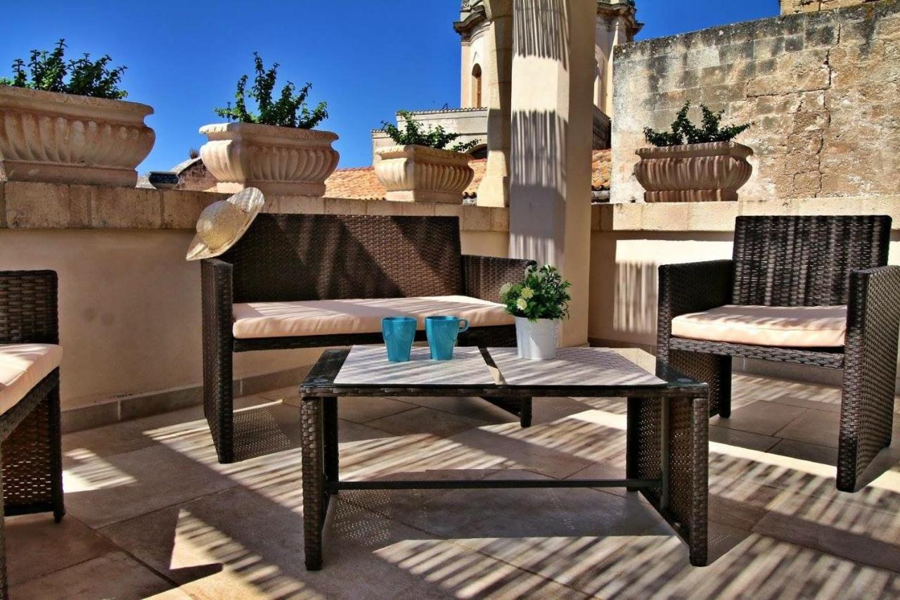 Casa Aurora 17 Con Terrazza Lägenhet Monopoli Exteriör bild